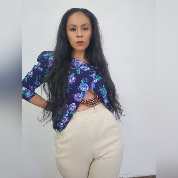 Blazer - Picture 4 of 9